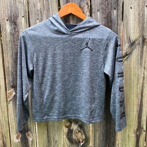 Boys Jordan Dri Fit Grey Long Sleeve Top Sz S